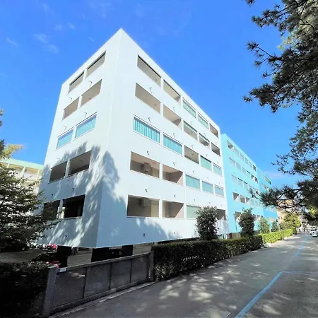 In 38281 ビビオーネ